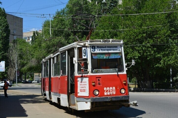 До конца года жители областного центра останутся без трамвайного маршрута и увидят министра и мэра в автобусе