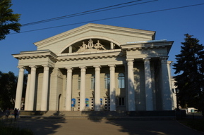 Для саратовского театра сделают новый сайт за 250 тысяч рублей