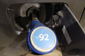 Саратовские автолюбители заметили подорожание бензина: официальные данные это подтверждают