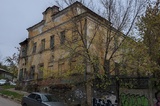 Рядом с бывшим зданием приюта для детей из семей преступников в центре Саратова сделали археологические находки