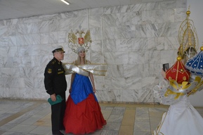 День России. Спасатели, врачи и военнослужащие получили награды из рук губернатора