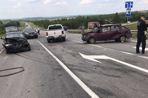 Пассажирка отечественной легковушки погибла в столкновении с BMW на федеральной трассе
