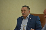 Депутат объяснил, почему невозможно нормально работать в Саратовской области