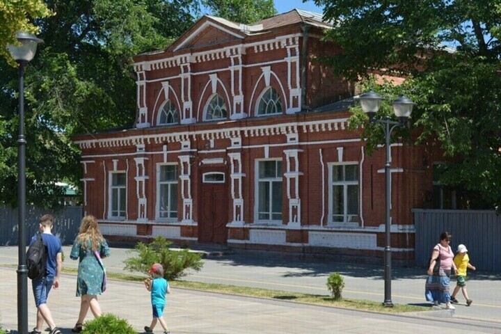 В Вольске спустя 20 лет за 62 миллиона отреставрируют памятник регионального значения: также там разместят школу искусств