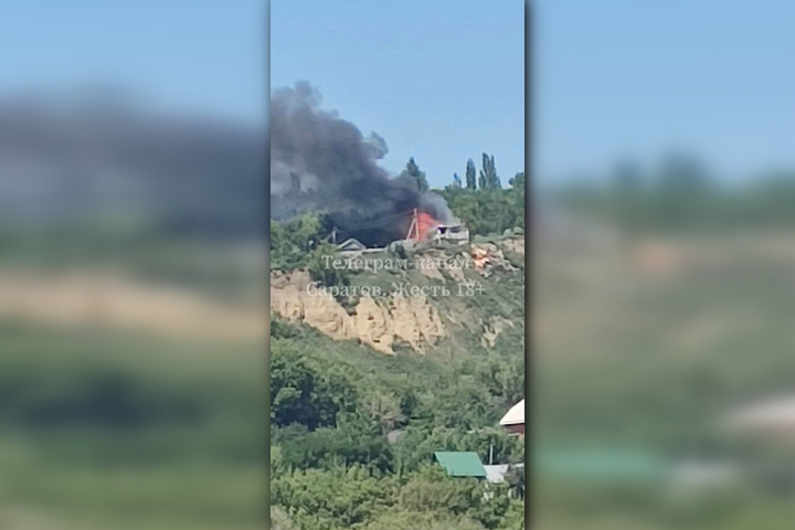 Аномальная жара. В Саратове за несколько часов произошел второй крупный пожар