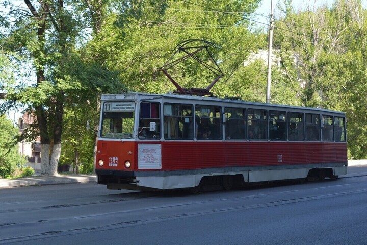 В центре Саратова перестанут ходить трамваи двух популярных маршрутов