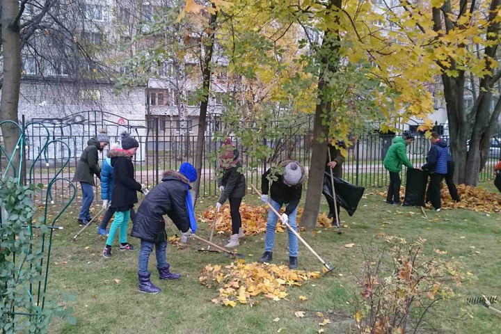 Принят закон о принудительном привлечении школьников к труду