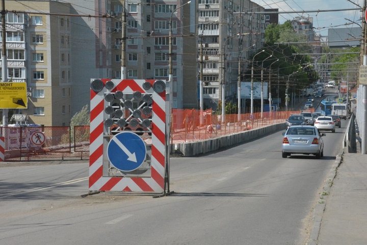 Возобновилось четырёхполосное движение по мосту через Глебучев овраг