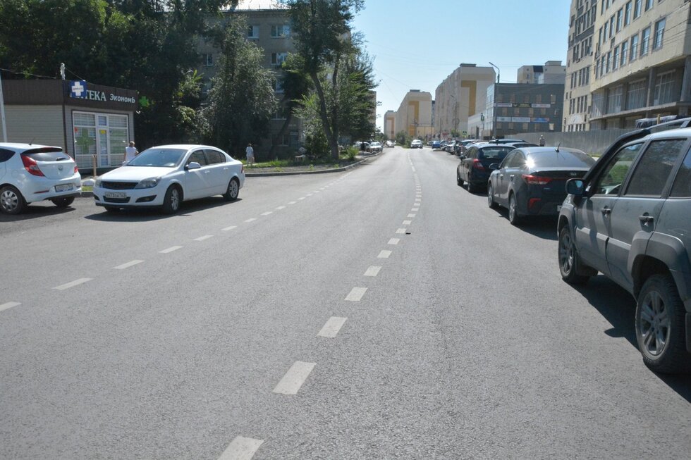 Новые ограничения движения в Саратове: запрет парковки, два новых светофора и «лежачий полицейский» на стыке двух улиц