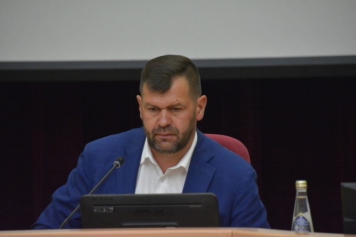 Министр Петаев заявил, что в Саратове всё же появятся первые электробусы и анонсировал — на каком маршруте