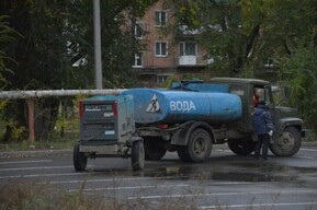 Масштабное отключение холодной воды в Ленинском районе. Для жителей организуют подвоз