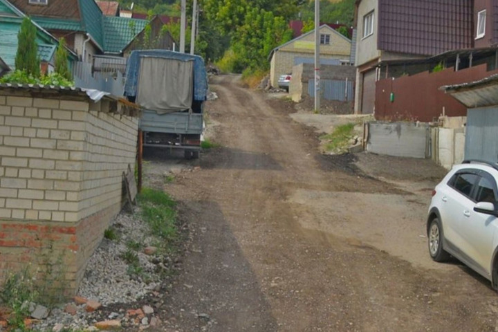 Мэрия ищет желающих выполнить срочный ремонт улиц на окраинах Саратова
