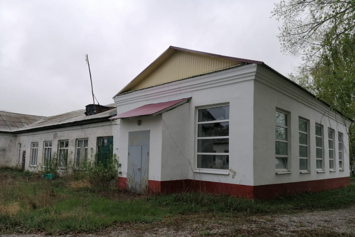 Районные власти решили заработать 11 миллионов рублей на продаже здания школы