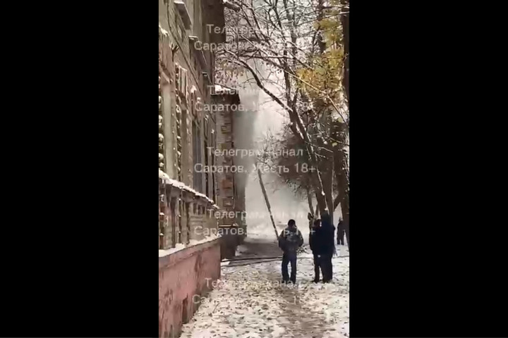В Ленинском районе горел расселённый дом
