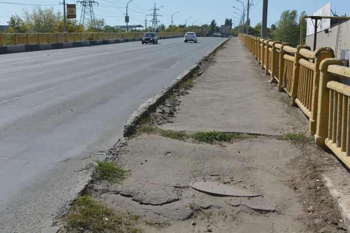 Ремонтом путепровода в Заводском районе займется фирма, работающая ещё почти на десятке мостовых объектов в регионе