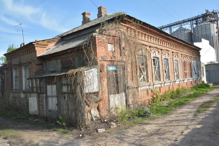 Ещё три дома в центре Энгельса официально признаны памятниками