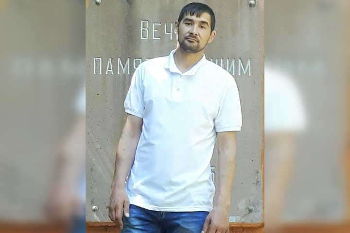 В зоне СВО погиб контрактник из Новобурасского района