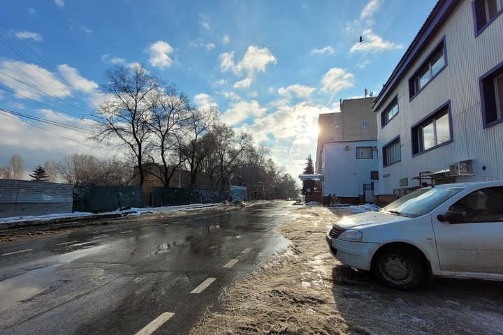 В Саратове потеплеет до плюс 6 градусов и пройдет снег с дождём