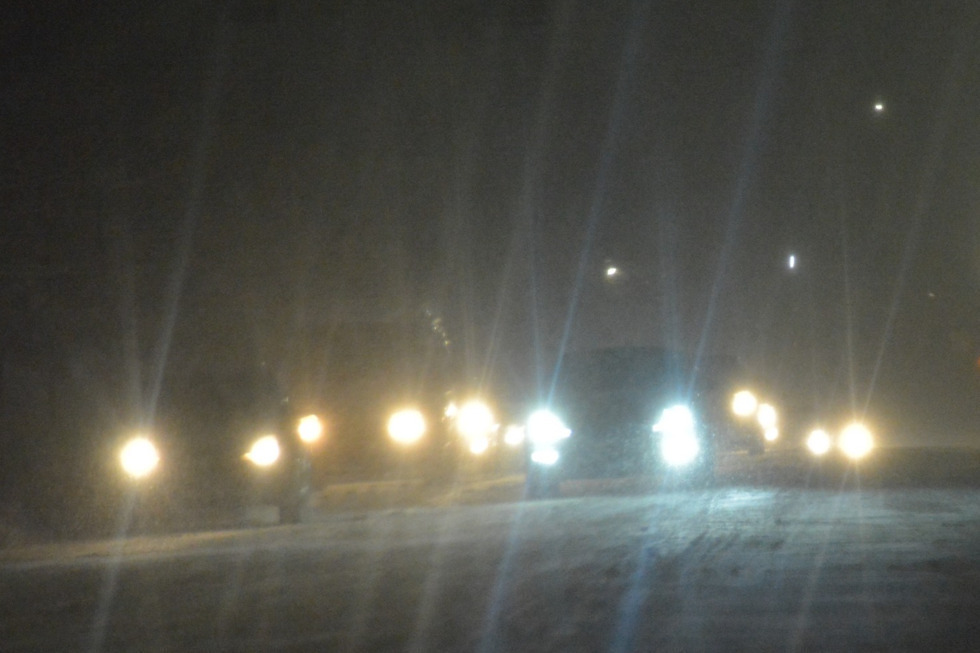В Саратовской области из-за метели перекрыли для грузовиков и автобусов 55-километровый участок федеральной трассы