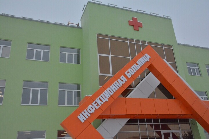 Министр здравоохранения рассказала, сколько заболевших детей из ЛНР остаются в Саратове и в каком они состоянии