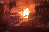 Ночью в Саратове полыхал дом дореволюционной постройки, в Татищевском районе загорелась «Лада Гранта»