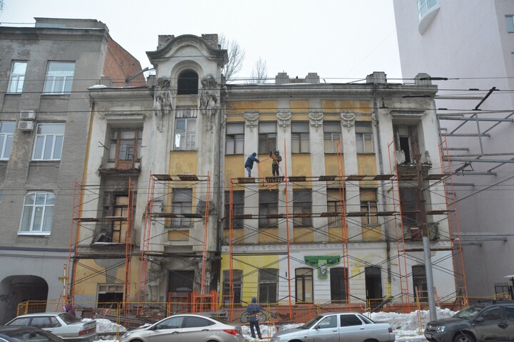 После восьми неудачных попыток правительство вновь выставит на продажу дом Яхимовича и преобразует «Саратовгражданпроект» в ООО