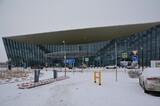 Самолет совершил вынужденную посадку в Саратове из-за неадекватной пассажирки