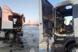 Водитель грузовика попытался потушить пожар в машине, но пострадал