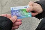 Жители Саратовской области жалуются, что не могут расплатиться в транспорте картами: чиновники открыли «горячую линию» для пассажиров