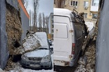 На припаркованную возле котельной «ГАЗель» рухнул кусок стены