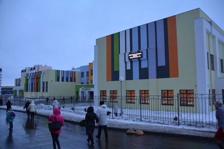 Губернатор Бусаргин назвал дату, когда в саратовских школах не останется второй смены