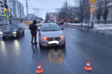 Утром в Заводском районе отечественная легковушка сбила пешехода