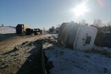 В Вольском районе столкнулись фура и трактор 