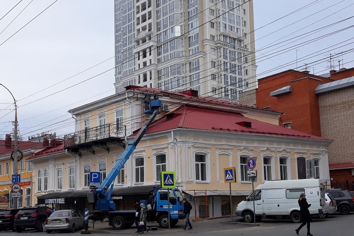 Угловой дом на Московской в Саратове и две усадьбы в Балаково признали памятниками