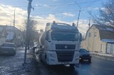 На Мясницкой водитель фуры сбил молодую женщину на пешеходном переходе