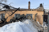 Под Саратовом полыхал дом на площади более 100 квадратных метров