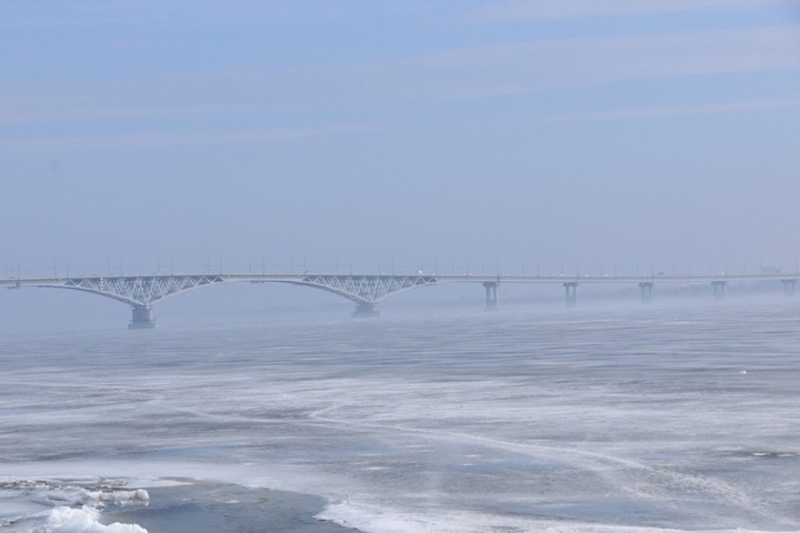 Жителей Саратовской области предупредили о температурных качелях от -2 до -18 градусов