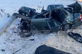 Возле Татищево легковушка протаранила световую опору: пострадали пять человек