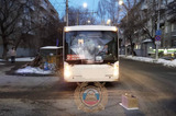 В центре города троллейбус наехал на женщину