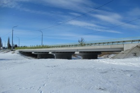 На подъезде к Саратову 15-километровый участок федеральной трассы расширят до четырех полос вместе с мостом: где будут вестись работы
