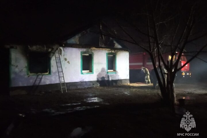 В Красноармейском районе сгорел дом многодетной семьи