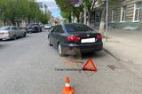В Саратове за несколько часов сбили мужчину, пенсионерку и 15-летнюю девочку