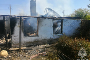 На пожаре в Краснокутском районе погиб мужчина