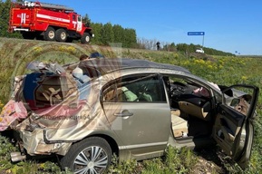 Иномарка слетела с дороги в Ртищевском районе: есть пострадавший