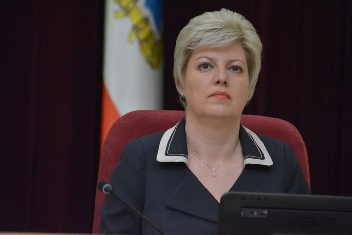 Лада Мокроусова продолжила падение в федеральном рейтинге и оказалась в двадцатке худших мэров России