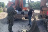 В Саратове дорожного рабочего увезли в больницу с травмой: решается вопрос о возбуждении уголовного дела