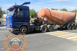 В Балаково пешеход попал под колёса цементовоза