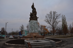 В Пугачеве памятник регионального значения при реставрации собираются заменить на копию из стеклофибробетона