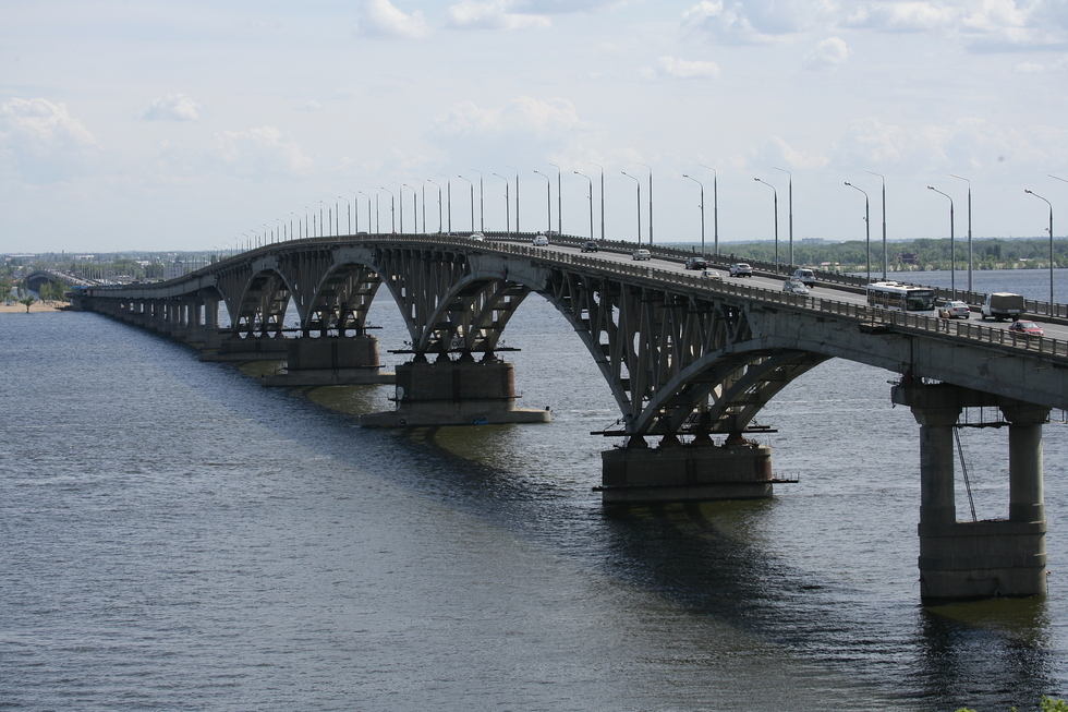 Обслуживание систем безопасности на мосту Саратов-Энгельс и еще нескольких сооружениях в регионе обойдется в 36 миллионов рублей