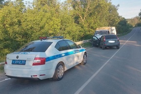 В Гагаринском районе водитель «Калины» почувствовал себя плохо, устроил ДТП и умер
